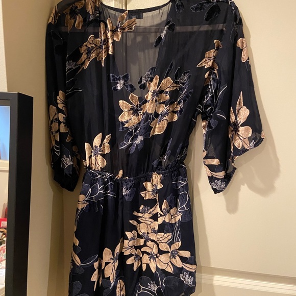 Tobi romper with dark blue and gold velvet flowers - Picture 4 of 6